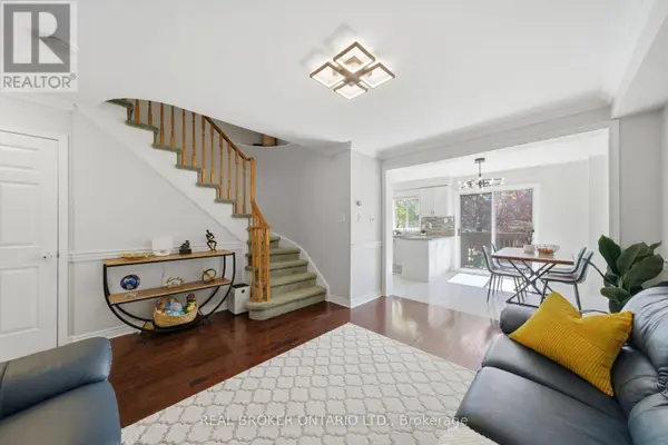 1860 CREEK WAY, Burlington (uptown), ON L7L6P9