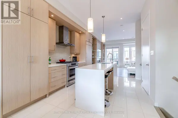 467 NAUTICAL BOULEVARD, Oakville (br Bronte), ON L6L0E8