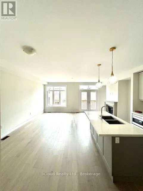 1305 MERTON ROAD, Oakville (ga Glen Abbey), ON L6M5L8