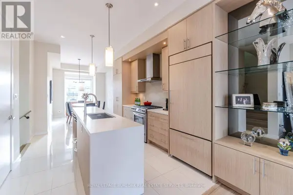 467 NAUTICAL BOULEVARD, Oakville (br Bronte), ON L6L0E8