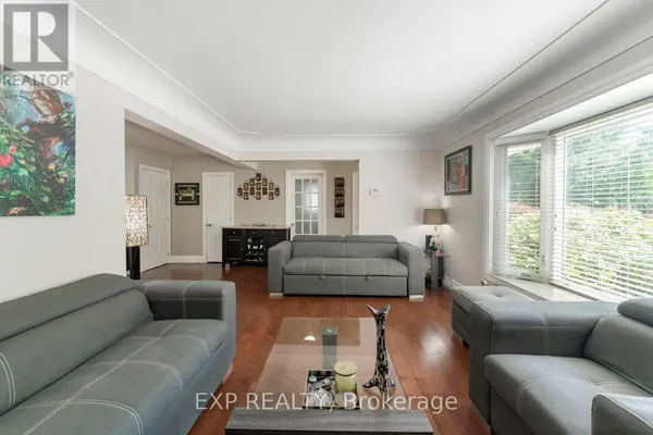 1063 JOAN DRIVE, Burlington (lasalle), ON L7T3H3