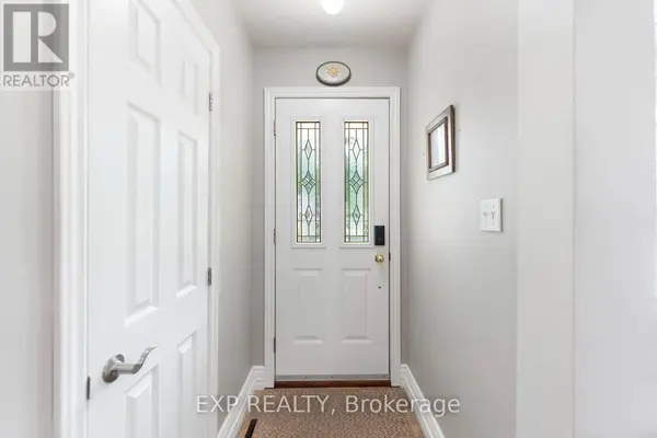 1063 JOAN DRIVE, Burlington (lasalle), ON L7T3H3