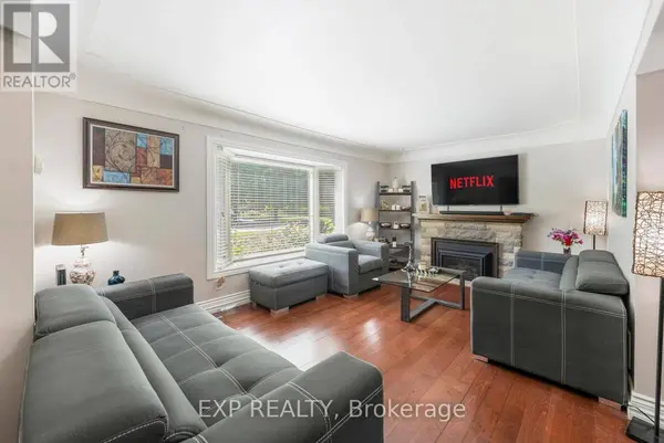 1063 JOAN DRIVE, Burlington (lasalle), ON L7T3H3
