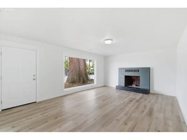 1603 NW ADAMS ST, Mc Minnville, OR 97128