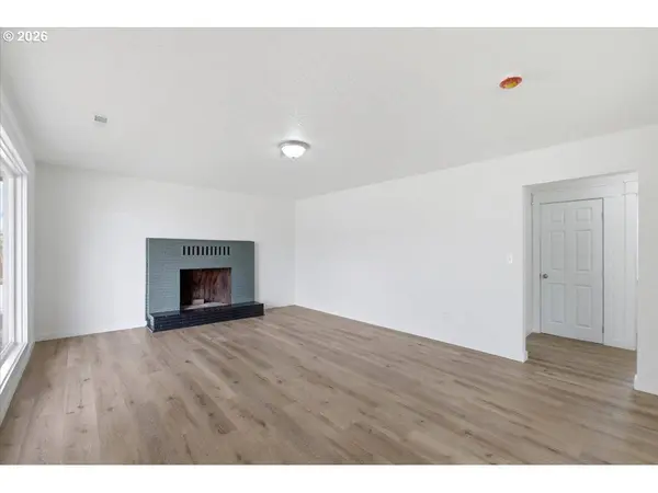 1603 NW ADAMS ST, Mc Minnville, OR 97128