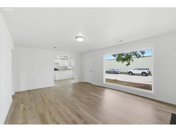 1603 NW ADAMS ST, Mc Minnville, OR 97128