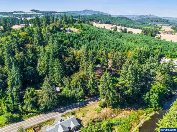 40080 Highway 228 Hwy, Sweet Home, OR 97386