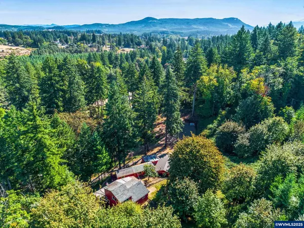 40080 Highway 228 Hwy, Sweet Home, OR 97386