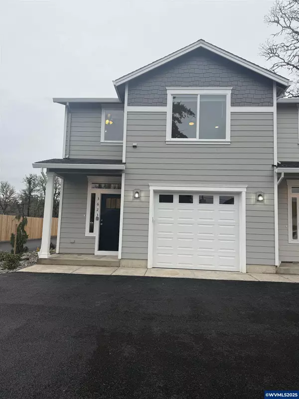 3623 Green River Rd, Sweet Home, OR 97386