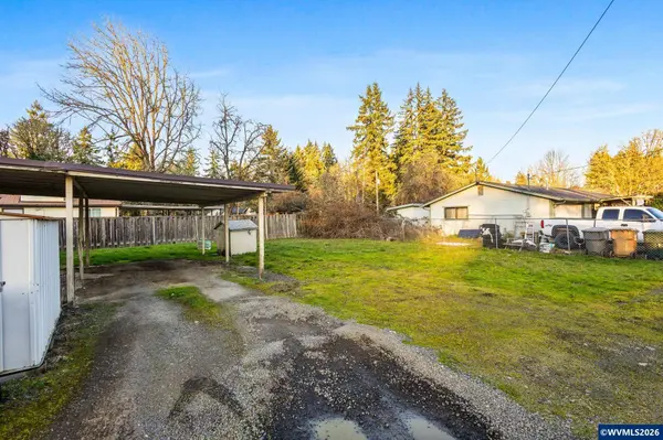 1423 47th Av, Sweet Home, OR 97386