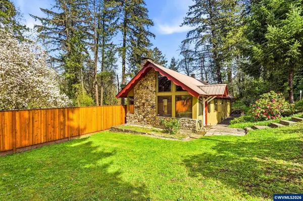 940 Oak Terrace St, Sweet Home, OR 97386