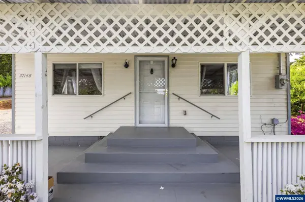 27148 Rowell Hill Rd, Sweet Home, OR 97386