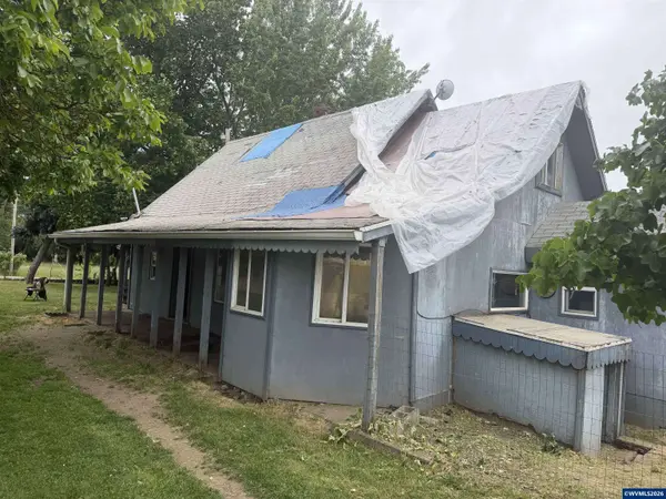 1715 Cascade Dr, Lebanon, OR 97355