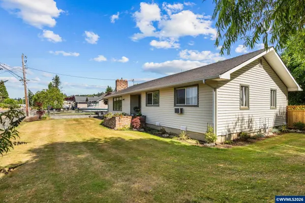 4509 Long St, Sweet Home, OR 97386