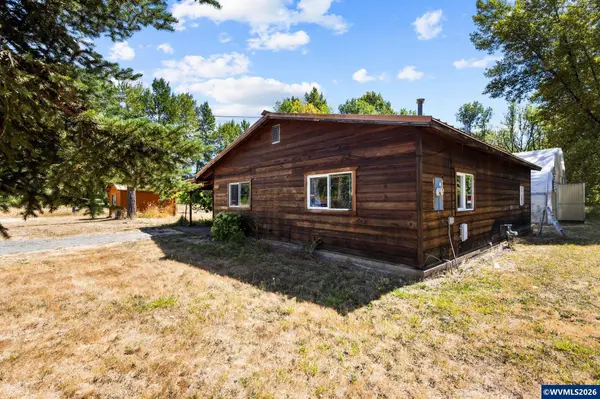 4019 Clark Mill Rd, Sweet Home, OR 97386