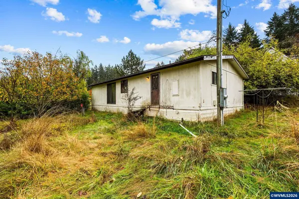 39649 Lacomb Dr