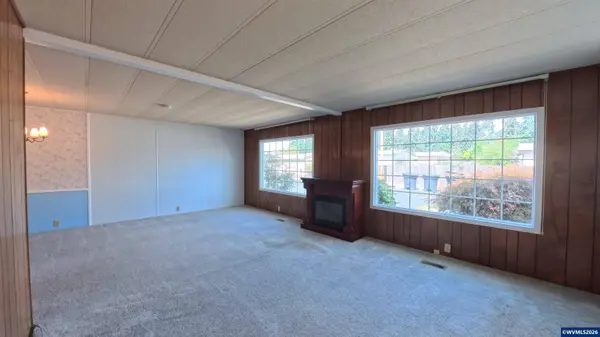 1055 Lockhaven (#83) Dr N N, Keizer, OR 97303