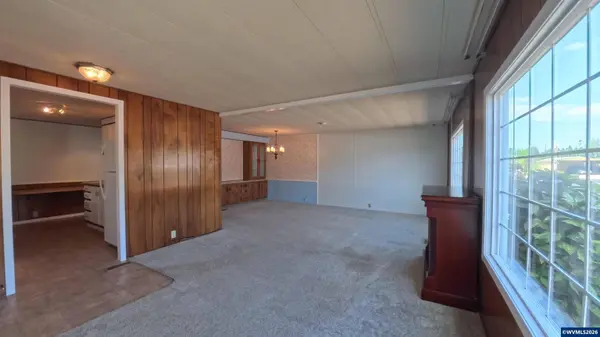 1055 Lockhaven (#83) Dr N N, Keizer, OR 97303