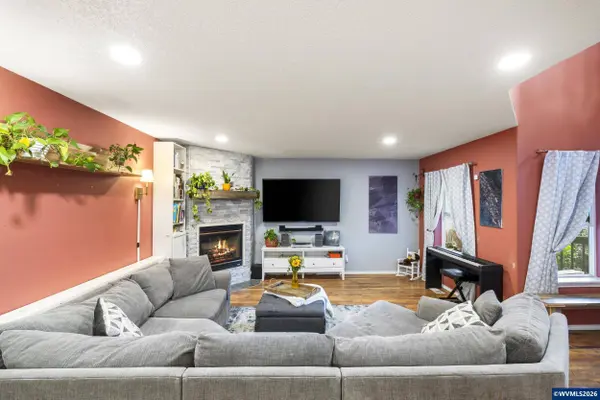 1340 Classico Ct SE, Salem, OR 97306