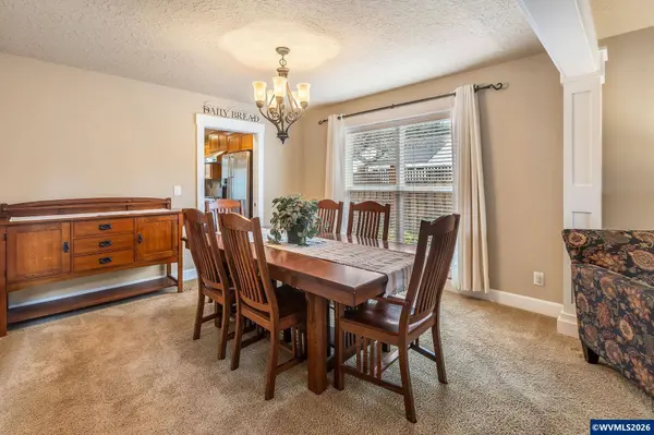 3796 Illahe Hill Rd S, Salem, OR 97302