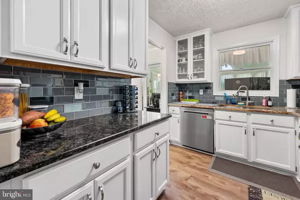 3 HURST OAK CT, Baltimore, MD 21236