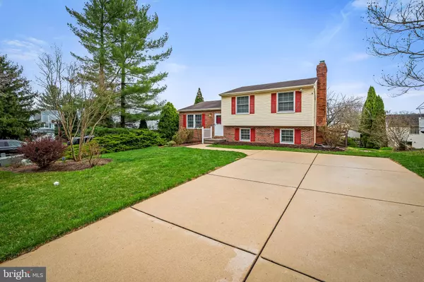 3 HURST OAK CT, Baltimore, MD 21236