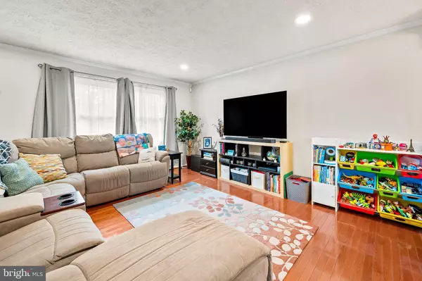 3 HURST OAK CT, Baltimore, MD 21236