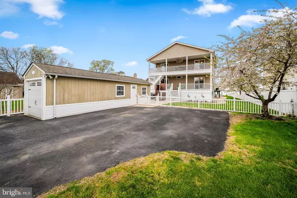 1602 HOLLY TREE RD, Baltimore, MD 21220