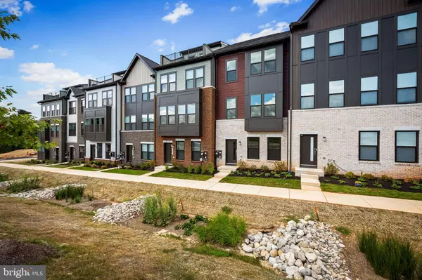 211 SUNDROP LN, Laurel, MD 20724