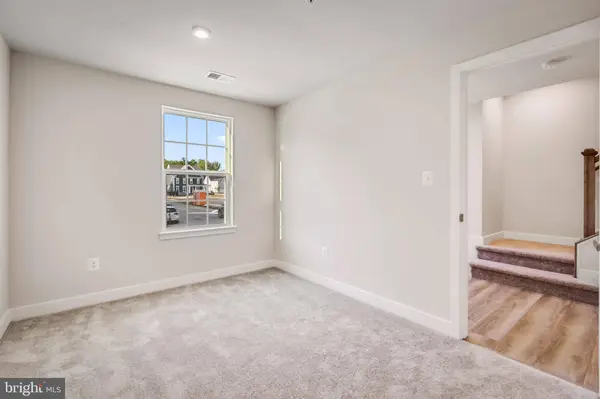 10611 SUNDRIDGE ST, Middle River, MD 21220