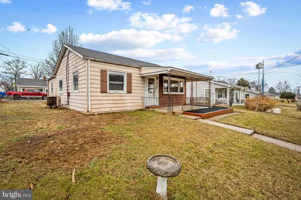 1318 WILSON POINT RD, Baltimore, MD 21220