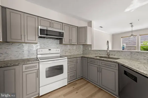 7648 STONY CREEK LN, Ellicott City, MD 21043