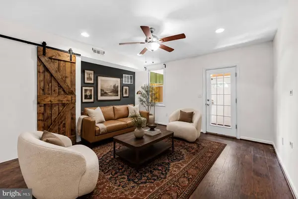 806 DARBY ST, Baltimore, MD 21211