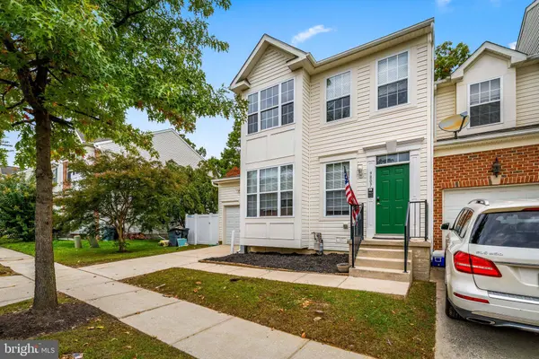 9807 DAVISON RD, Middle River, MD 21220