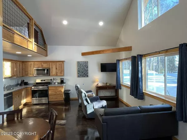 36112 Murray LN #2, Soldotna, AK 99669