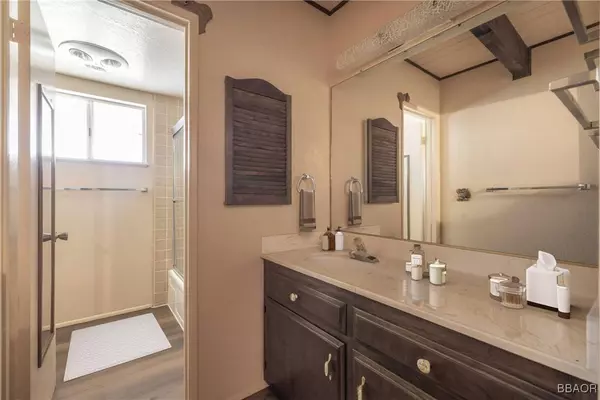 1095 Mount Verdi RD, Big Bear City, CA 92314