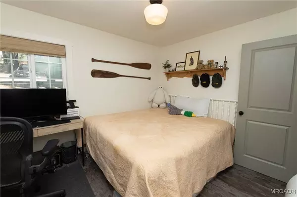 42897 Encino RD, Big Bear Lake, CA 92315