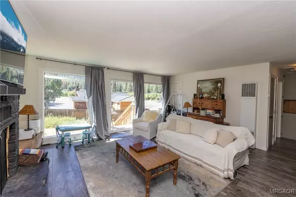 42897 Encino RD, Big Bear Lake, CA 92315