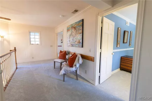 1660 Cascade RD, Big Bear City, CA 92314