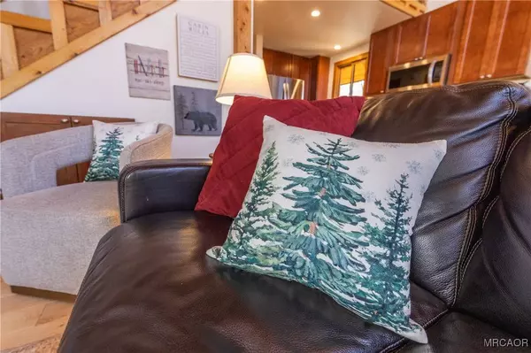 1240 Sheephorn RD, Big Bear City, CA 92314