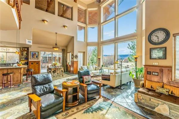 39255 Seminole DR, Fawnskin, CA 92333