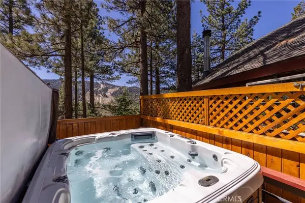 845 Menlo, Big Bear Lake, CA 92315