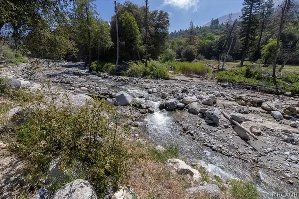38948 Seven Oaks RD, Angelus Oaks, CA 92305
