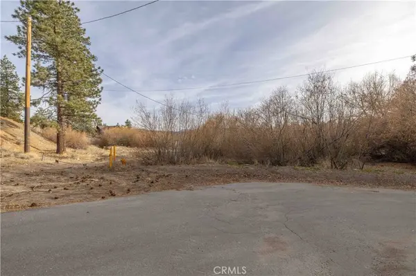 39271 Seminole, Fawnskin, CA 92333