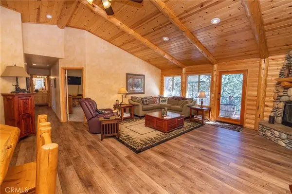 617 Villa Grove, Big Bear City, CA 92314