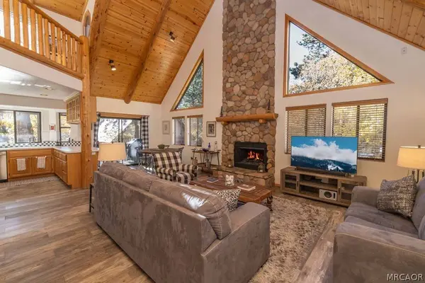 1711 Cascade RD, Big Bear Lake, CA 92315