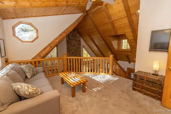 1711 Cascade RD, Big Bear Lake, CA 92315