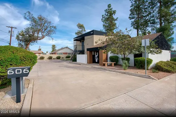 606 N STAPLEY Drive, Mesa, AZ 85203