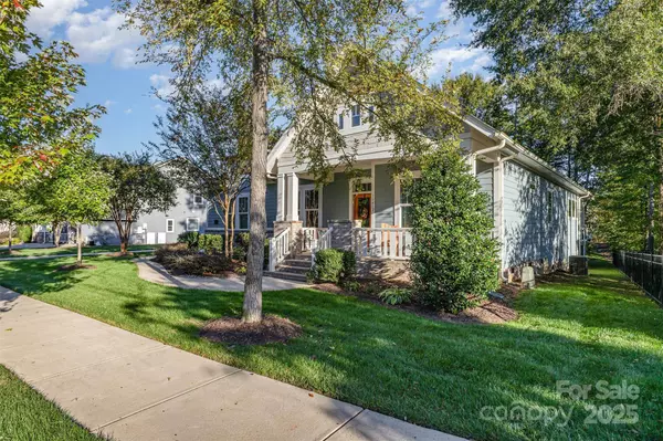 11412 Fullerton Place DR NW, Huntersville, NC 28078