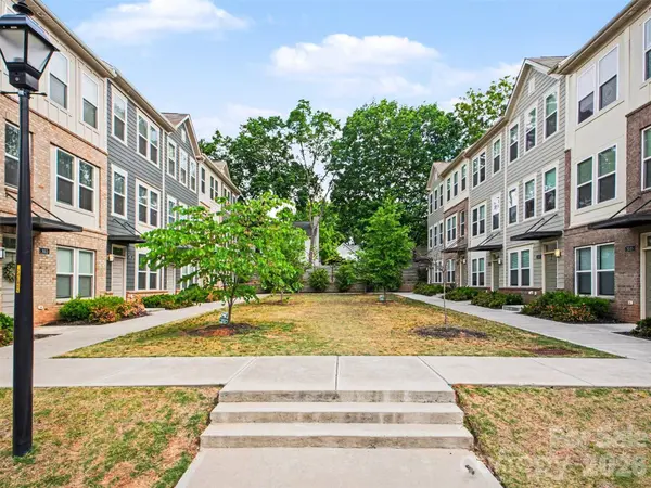 2011 Federation CT, Charlotte, NC 28205